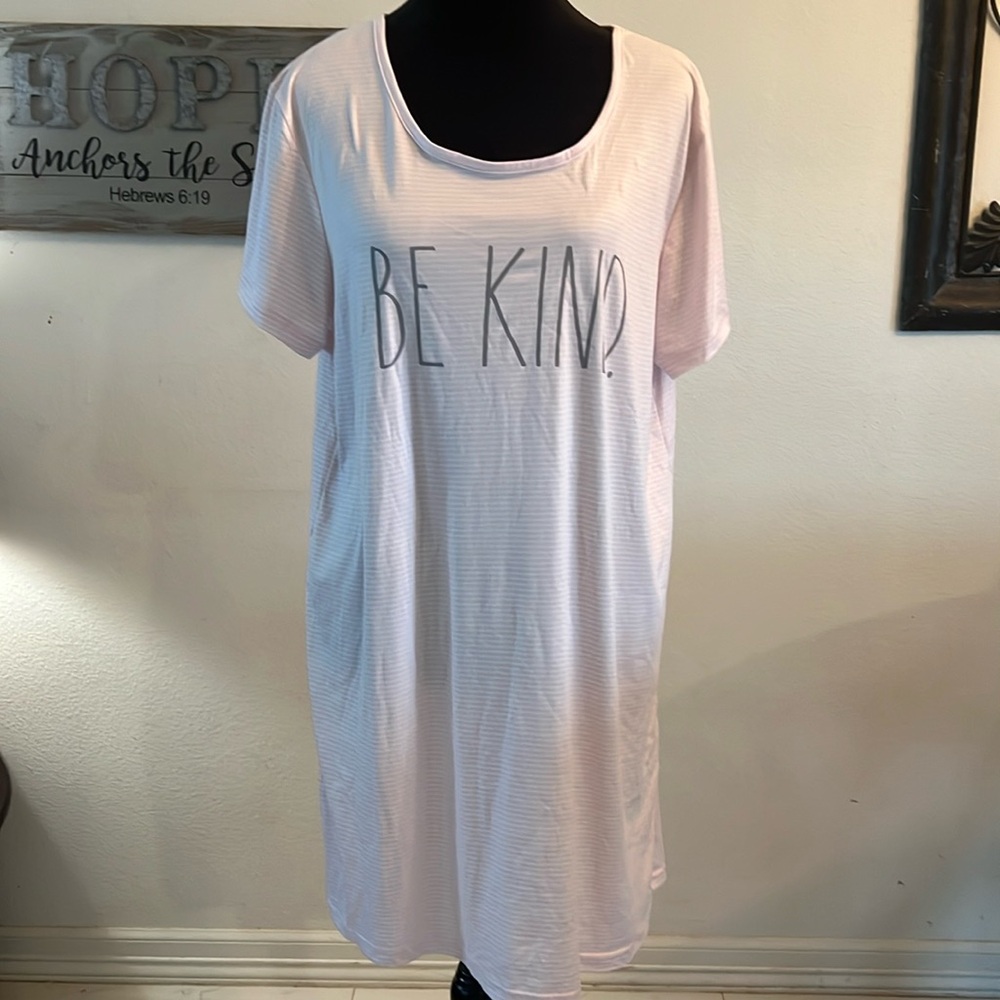 Rae Dunn sleepwear gown